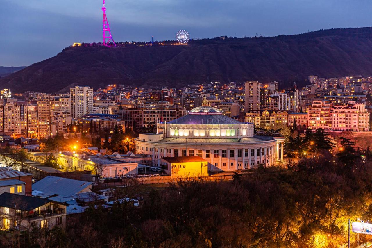 Meta Business Hotel By King David Tiflis Dış mekan fotoğraf